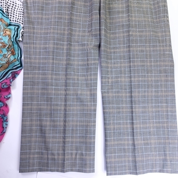 New Carlisle Grey Plaid Business Slacks Sz 14 - Picture 2 of 13